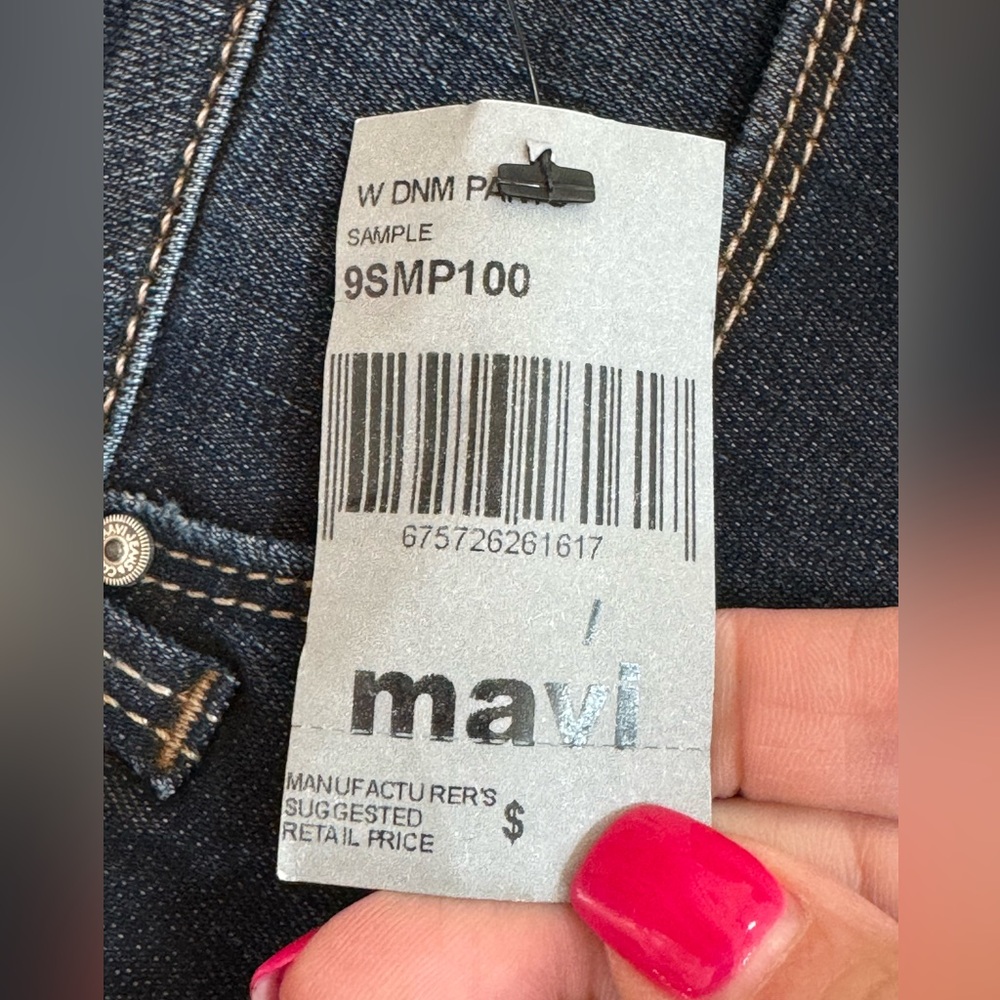 New! Mavi Jeans Alexa Mid-Rise Skinny - Picture 6 of 9